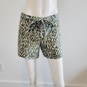 NWOT Banana Republic Sage Green Tribal Print Flat Front Belted Dressy Short Sz 6